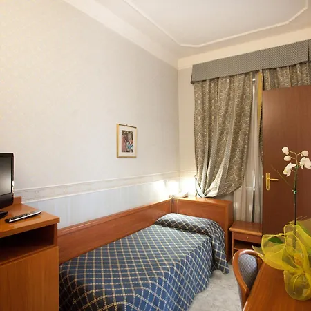 Emmaus Hotel