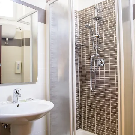 Hotel Emmaus 3*