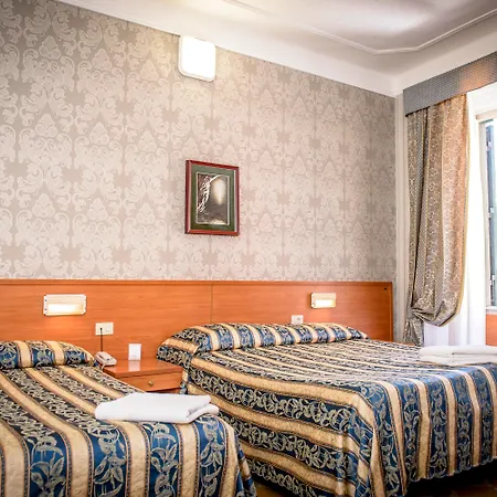 酒店 马忤斯酒店 3*