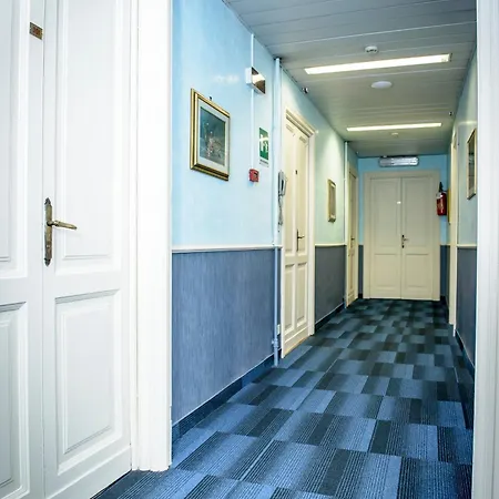 马忤斯酒店 酒店 3*