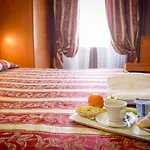 Hotel Emmaus 3*