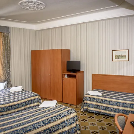 Hotel Emmaus Rome