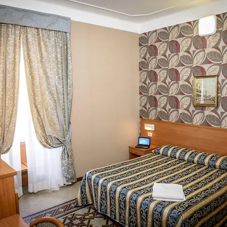 Emmaus 3* Rome
