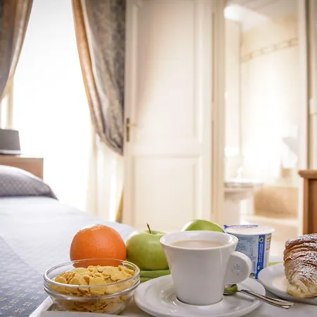 Hotel Emmaus Rome