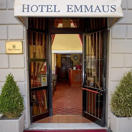Hotel Emmaus Rom