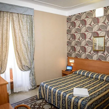 Emmaus Hotel Roma